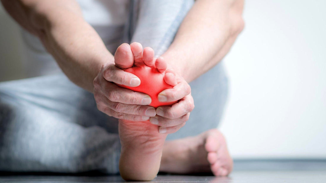 4 Ways to Cure The Pain of Your Feet Due to Improper Footwear